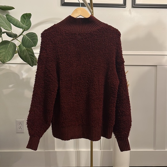 American Eagle Outfitters cozy pullover - Picture 4 of 6